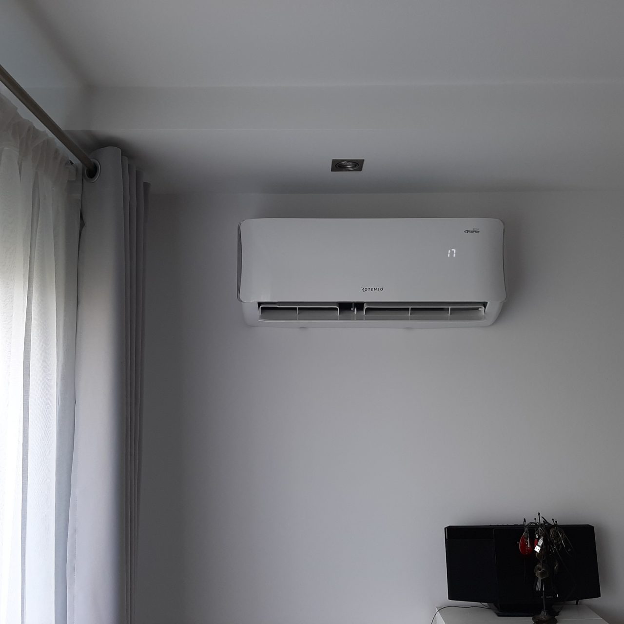 Instalacja klimatyzacji w układzie multi split w mieszkaniu Łódź Radogoszcz