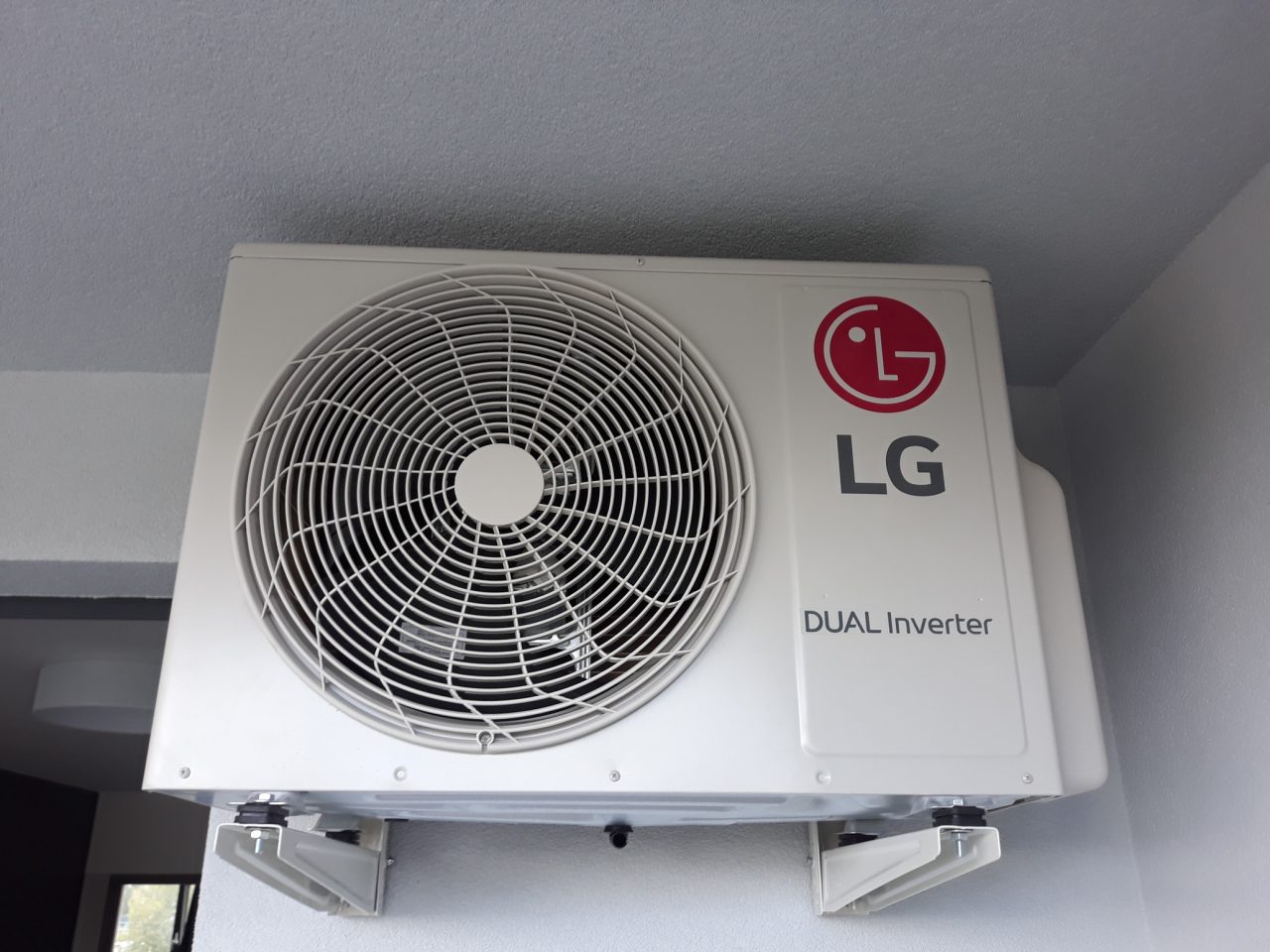 Montaż klimatyzatora LG Deluxe Łódz Rokicie